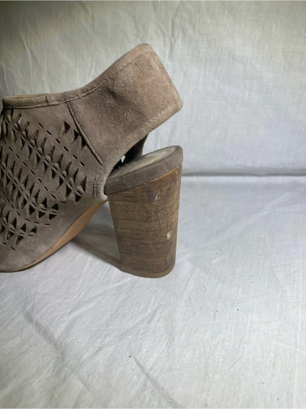Jeffrey Campbell Quebec Taupe Suede Cutout Chunky Heel Sandal Booties 8